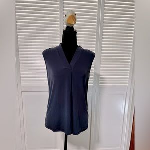Jones New York navy, sleeveless top